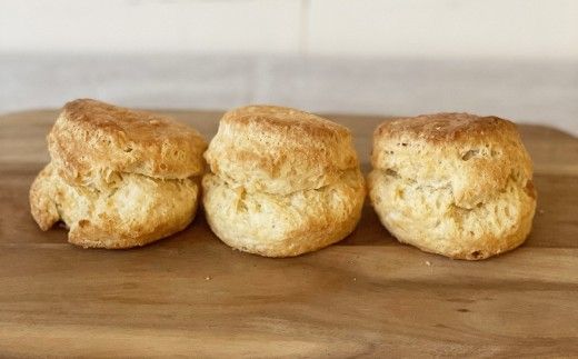 自家製プレーンスコーン 6個セット | スコーン プレーン プレーンスコーン 自家製 お菓子 菓子 おかし スイーツ 洋菓子 焼菓子 手作り サワークリーム アメリカンビスケットタイプ 冷凍