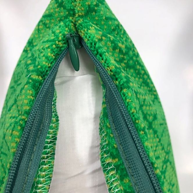 京都市営地下鉄20系車両座席シート モケットクッション｜座席シート生地使用 オリジナルクッション 人気 おすすめ [ シリアルナンバー付き 京都市 地下鉄 烏丸線 20系 車両 座席シート 電車 京都市交通局協力会 お取り寄せ 通販 送料無料 ふるさと納税 ] 261009_A-GA016