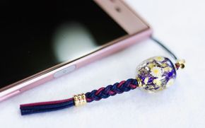 【日本を代表するガラス工芸作家】金彩花とんぼ玉ストラップ 《黄金の国ジパングの根源をイメージしたとんぼ玉》 / ストラップ アクセサリー 装飾品 工芸品 ガラス工芸 ガラス工房 職人技 手作り ハンドメイド  【bossnonko002】