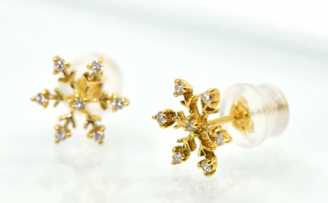 K18ダイヤブリリアントスノーピアス0.1ct　A5061 260-010
