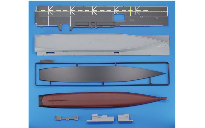 【JP21】 1/700 海上自衛隊 護衛艦 DDH-184 かが 2024 塗装済みプラモデル 【kw0168-0030】