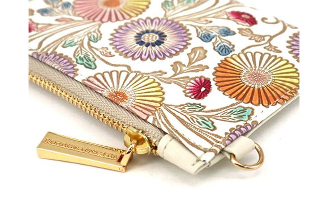 【文庫屋大関】すっきりカードケース　更紗菊【皮革工芸品】 ファッション小物 雑貨 フラグメントケース 小銭入れ付き 収納 スマート 日本製 花柄 