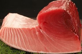 b100-039　【定期便 3回】南鮪・大トロ・中トロセット(計1kg)【定期便】
