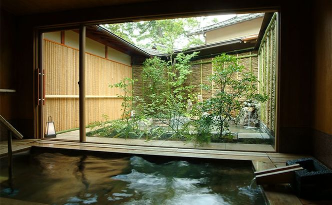 【松露亭】1泊 2食付きプラン（1名様）4～10月利用可（ご利用不可期間あり）京都 天橋立 日本三景 京都 丹後 高級宿 宿泊券 宿泊チケット 文殊荘 観光 船 旅行 宿泊 海水浴 温泉 カニ 蟹 京都府 近畿 朝食 夕食 トラベル 国内旅行 一名様 