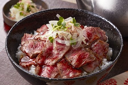 【厳選肉専門店 ふじ匠】佐賀牛の牛まぶし【肉 牛肉 佐賀牛 ブランド牛 もも肉 味変 ふるさと納税 】(H114102)