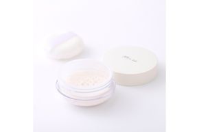 【ふるプレ限定品】【特別寄附額】【YUHUNE】世界初！独自加工技術から生まれた球状シルク100％配合 フェイスパウダー（クリア） 5g　GM00001P