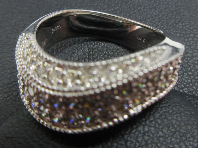 Pt950 H&Cダイヤ1.00ct リング SWCB007-pt