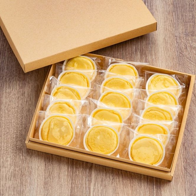 16-110 「ムニュムニュ(15個入)」不思議な食感で濃厚なミニ焼チーズケーキ