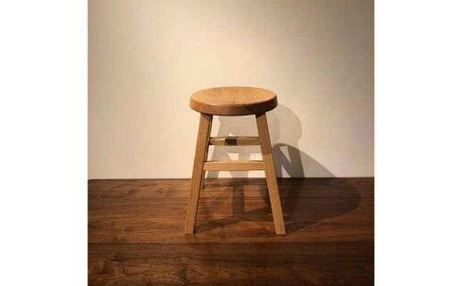 四方転びのスツール（ホワイトオーク材）/　丸椅子　スタッキング　伝統工法　無垢材【GOOD WOOD WORKS】_HA0715