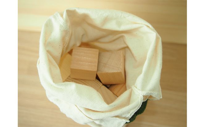 積み木 木製 おもちゃ いろいろ つみき 25～30個 日本製 工芸品 室内 遊び 知育 玩具 ファミリートイ ゲーム 