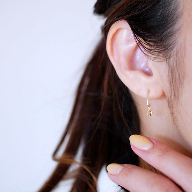 【ジュエリー】K10 イエローゴールド  シトリン 揺れる ピアス 保証書付 SR-2223 242-001-e