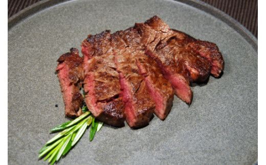 【3月発送分】極上近江牛ヒレステーキ【150g×2枚】【CB10W-3ｍ】