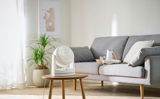 サーキュレーター 扇風機 首振り PCF-HD15EC-W ホワイト アイリスオーヤマ 分解 丸洗い 卓上 小型 お手入れ簡単 掃除 清潔 送風 おしゃれ 左右首振り リビング 衣類乾燥 部屋干し 8畳 省エネ 節電 空気循環 コンパクト