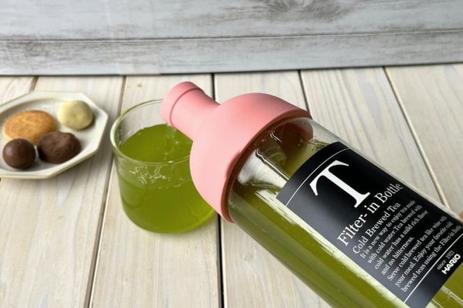 耐熱ボトルと深蒸し冷茶セット(4g×62袋入)〈お茶 茶 緑茶 煎茶 深蒸し茶 深むし 冷茶 耐熱ボトル ティーバッグ ティーパック 飲料 セット 工芸品 加工食品 日用品 雑貨〉 