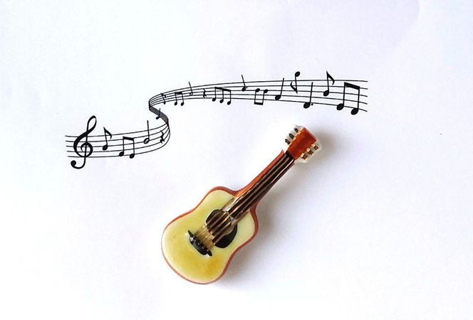 【ギャラリー洛中洛外】音楽好きな人に特におすすめ 楽器を再現 ハーモニー箸置 261009_A-GM014