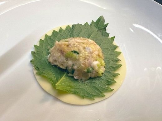 【定期便6ヶ月】餃子専門店青春餃子　大葉三太郎餃子15個入り×3パック 45個（計270個）