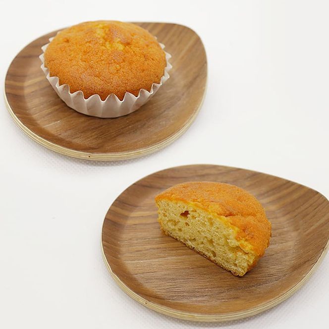 島ケーキ びわ 12個入り