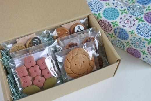 季節の焼き菓子ギフト＜S箱＞ 141305_DF13