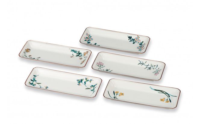 8号皿揃　五草絵変わり 民芸品 工芸品 雑貨 食器 角皿 お皿 プレート キッチン雑貨 キッチン用品 172111_CY3074