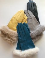 手袋職人が作るあなただけのオーダー革手袋（ファー付き） ファッション小物 皮革 オーダーメイド 羊皮 