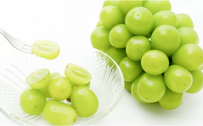 ぶどう 2026年 先行予約 シャイン マスカット 晴王 1房 700g以上 化粧箱入り マスカット ブドウ 葡萄 岡山県産 国産 フルーツ 果物 ギフト 高級ぶどう 大粒 種なし 贈答品 [№5735-1462]