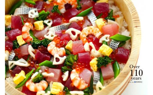 天然 キハダ（もしくはメバチ） 生まぐろ たっぷり1kg 鮮度抜群の生まぐろをお届けします / 生鮪 鮪 マグロ 生まぐろ キハダマグロ 刺身【tka014A】