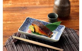 【岡山の酒】銀鱈の粕漬け（5切れ入り） / 辻本店 真庭 御前酒 老舗 西蔵 人気メニュー 銀鱈 粕漬 酒粕 【thtn021-01】