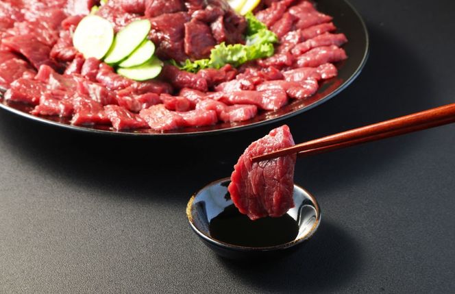 【フジチク ふじ馬刺し】馬刺し 上赤身（600g） 馬肉 馬刺 赤身 タレ付き 肉 お肉 冷凍 熊本県 上天草市
