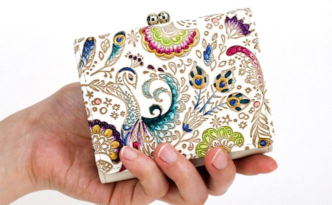 【文庫屋大関】三つ折りミニ財布　孔雀【皮革工芸品】 ファッション 小物 民芸品 お札 カード 小銭 手のひらサイズ コンパクト 大人かわいい 牛革 手作り 国産 