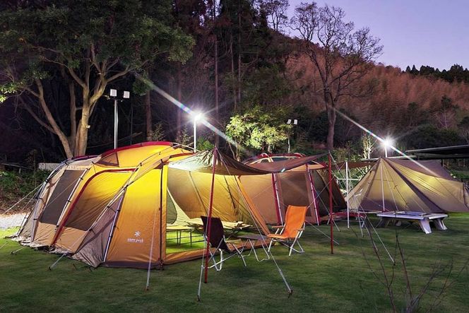 キャンプ場 補助券 CAMP FIELD & DOG RUN SUZU 5,000円分 [鈴建 宮崎県 日向市 452061071-c] 施設利用券 利用補助券 宿泊補助券 宿泊 キャンプ 貸切 ドッグラン 日帰り アウトドア