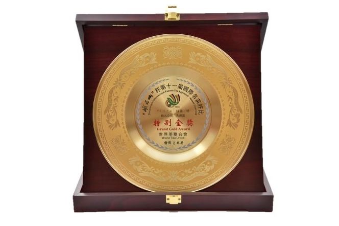 特別金賞受賞　宇治抹茶　琴〈特別金賞 高級 お茶 宇治抹茶 抹茶 粉末 緑茶 茶道 お抹茶 濃茶 薄茶 飲料〉 飲料類 