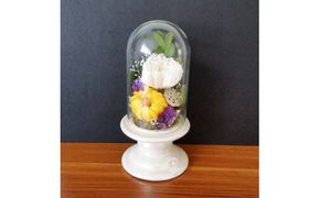 プリザーブドフラワーのミニ仏花　ガラスドーム付き