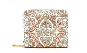 【文庫屋大関】二つ折りファスナーミニ財布 ロカイユ＜ベビーピンク＞【皮革工芸品】財布 二つ折り 小物 お札 カード 小銭 コンパクト 牛革 手作り 日本製 墨田区 東京都