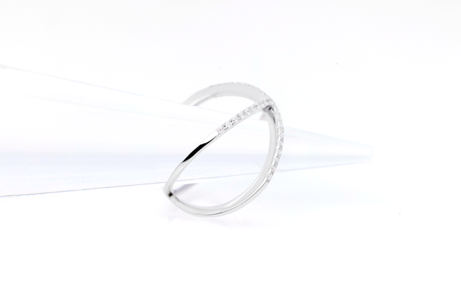 ダイヤモンド リング クロス 0.23ct プラチナ 指輪 リング ジュエリー ダイヤ PT 山梨 H-6PT SWCI008-pt