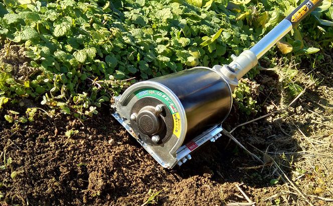 刈払機アタッチメント　スーパーうね草取りまーVA　ロング