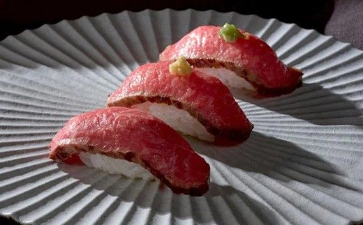 【カネ吉山本】近江牛肉寿司　2段重【Y213W】（滋賀県　近江八幡市）