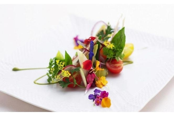 佐伯の フランス料理 ムッシュカワノ ランチ・ディナー ペア お食事 招待券 フレンチ お食事 料理 大分県 佐伯市 【FM02】【フランス料理ムッシュカワノ】