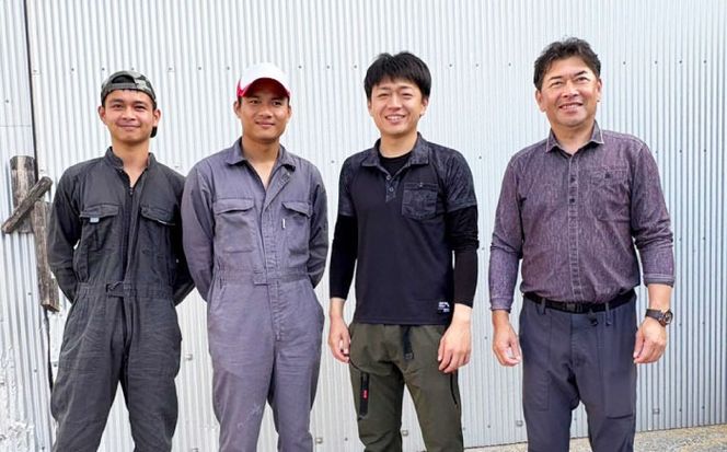 雲仙しまばら鶏 モモ肉 1kg / 肉 国産 鶏肉 とり肉 鶏もも肉 鳥もも肉 唐揚げ おかず 冷凍 / 南島原市 / OKファーム[SEK001]