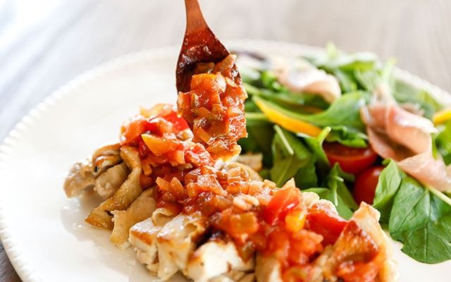 庄内産 ベビーリーフミックス 50g×5袋と国内加工サルサソースセット 土耕栽培 サラダ スムージー 若葉 野菜 生野菜 新鮮 山形県 冷蔵