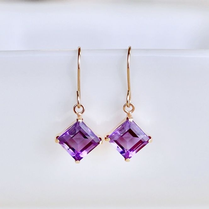 【ジュエリー】K10 イエローゴールド アメシスト 揺れる ピアス 保証書付 SE-2851 242-005-b