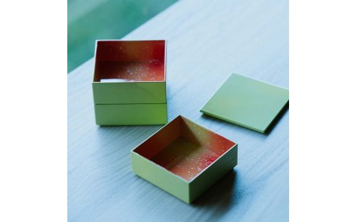 iroikoi いろいこい 3.0 9cm角 三段重 鶴仙渓 収納 小物 ケース 器 お重 小物入れ アクセサリーケース 贈り物 ギフト 雑貨 ABS樹脂 日本製 F6P-1324