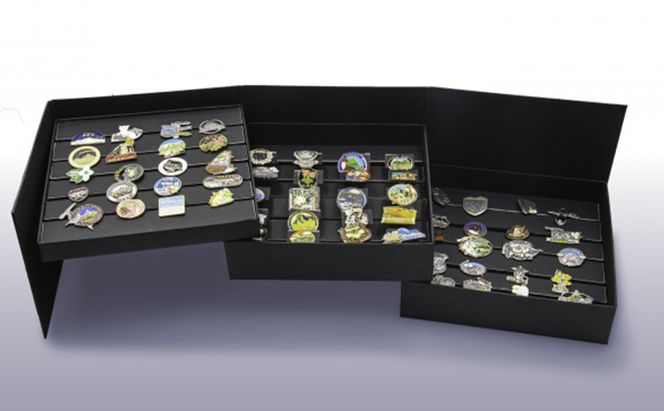 バッジコレクターズBOX 雑貨 日用品 