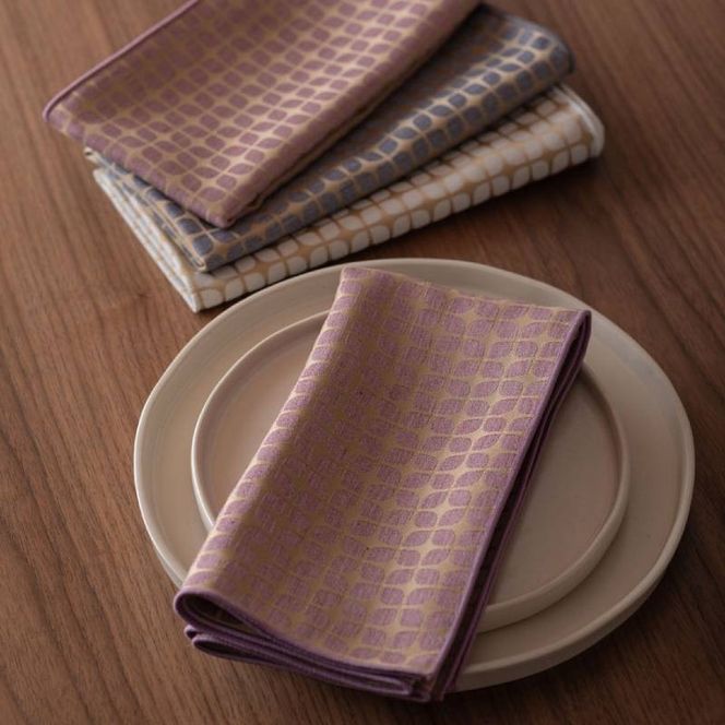 y{򍲖szwsg0067 ivL Calm Napkin^J v