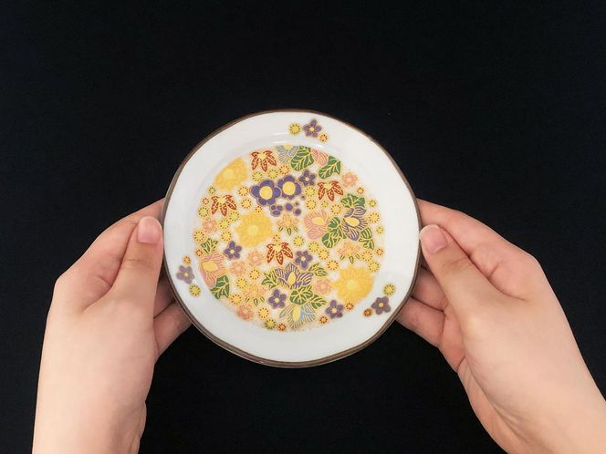 九谷焼　4.5号皿揃　花詰 （5枚セット）a01 食器 キッチン雑貨 キッチンアイテム 雑貨 小物 お皿 丸皿 食卓 テーブルコーディネート 