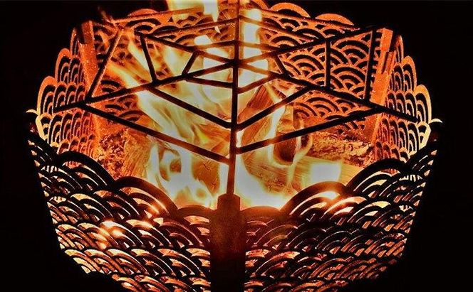 和テイストのアイアン焚き火台『青海波』