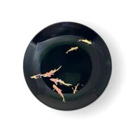 丸小皿 鯉 漆黒 ［NF267］ 303446_CU90099VC04