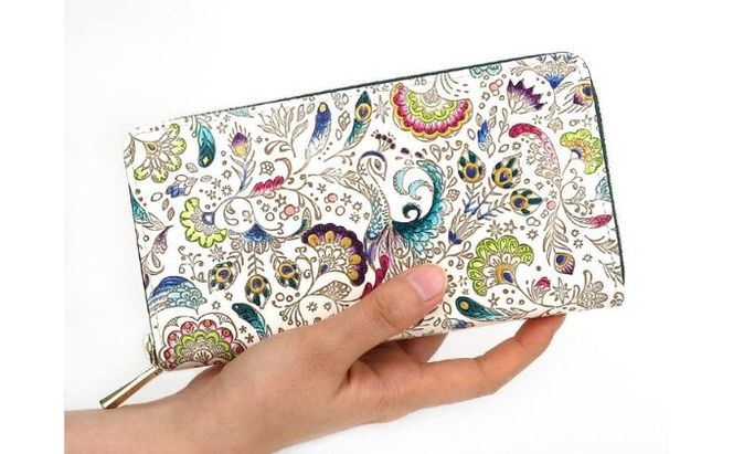 【文庫屋大関】 大容量　ぐるっとファスナーの長財布　孔雀【皮革工芸品】 ファッション小物 民芸品 