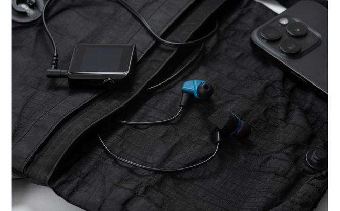 有線イヤホン final A2000 高音質 2PINリケーブル付属 141305_DC59