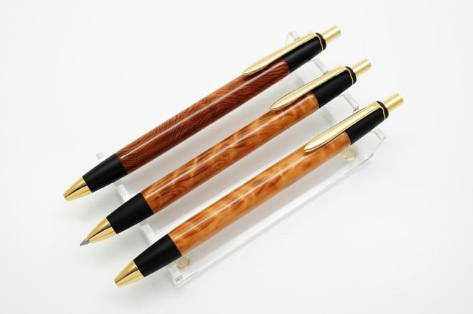 天然屋久杉ボールペン・ストレートタイプ(0.7mm)1本 〈ペン 文具 工芸品 文房具 木軸 木製 雑貨 ギフト 贈答 プレゼント〉 