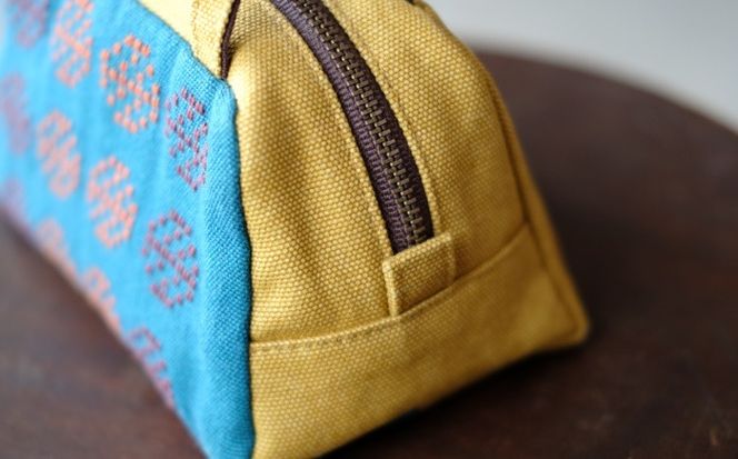 経浮花織 ランチポーチ 瓢虫柄 (黄色・青緑系織物) ハンドバッグ 手提げバッグ 小さめ おしゃれ レディース 沖縄市 / FABRIC SHOP MINAMI[BCCS001-02]